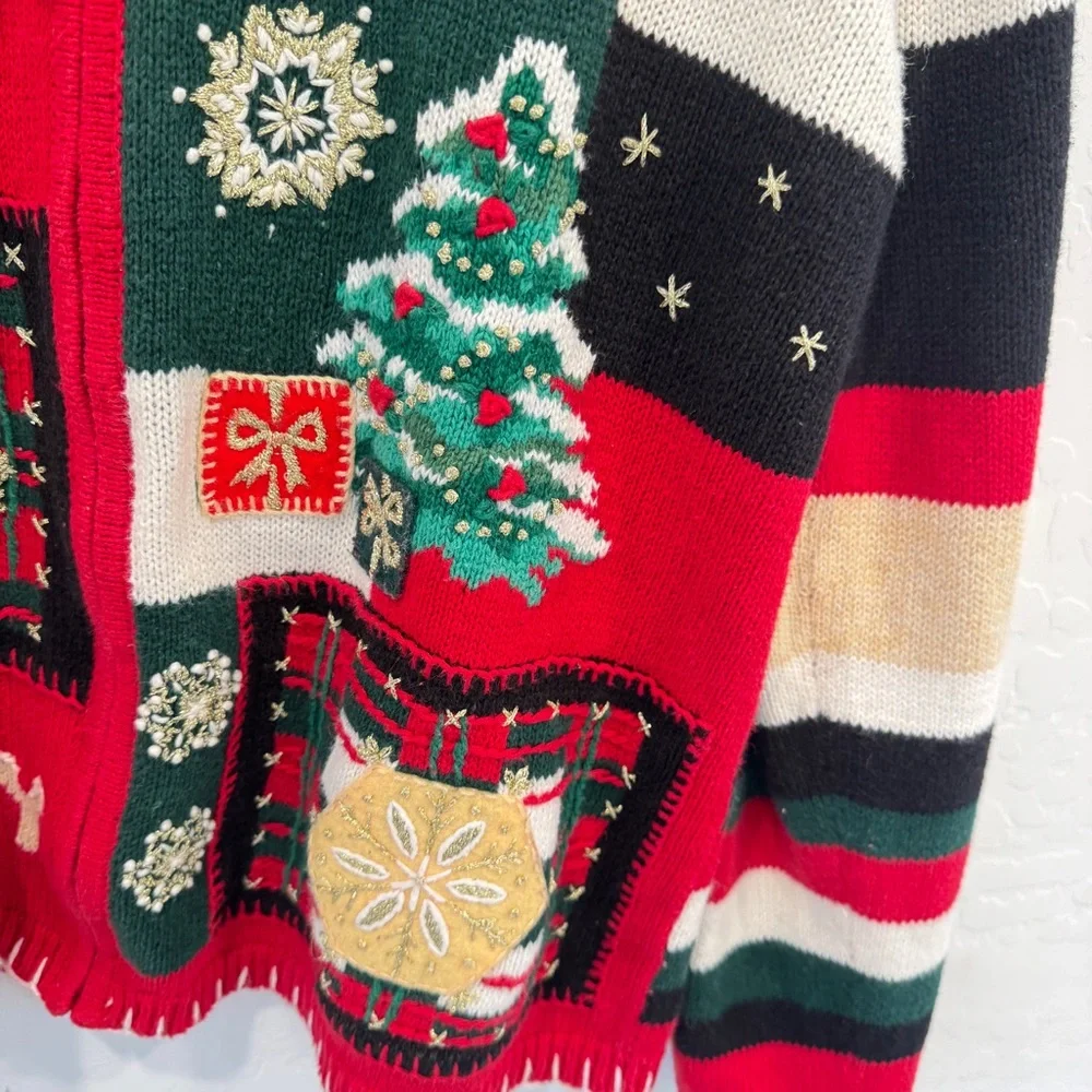Shaver Lake Christmas Cardigan Sweater Womens Medium Patchwork Embroidered